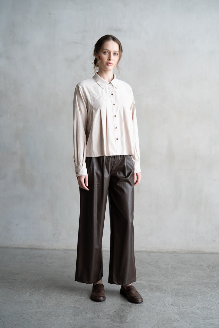 PLEATED BUTTON UP