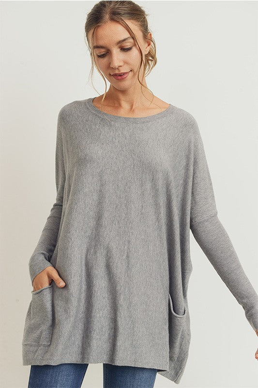 OVERSIZED POCKETED SWEATER