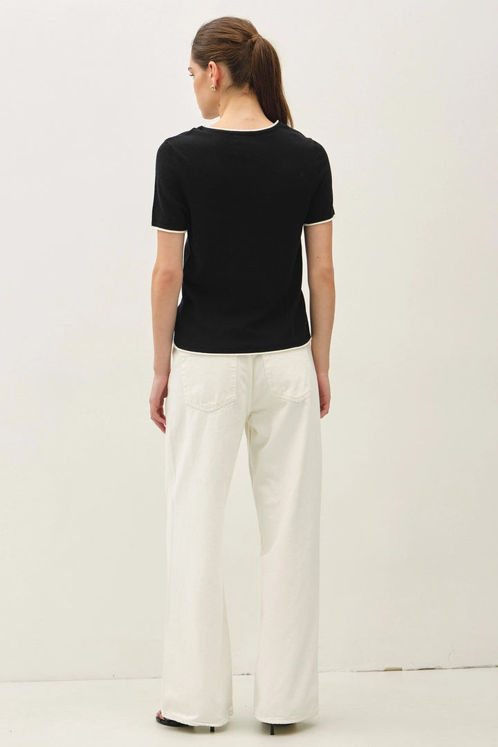 QUEN TOP - BLACK