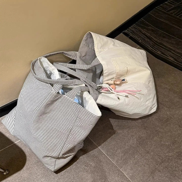 REVERSABLE TOTE