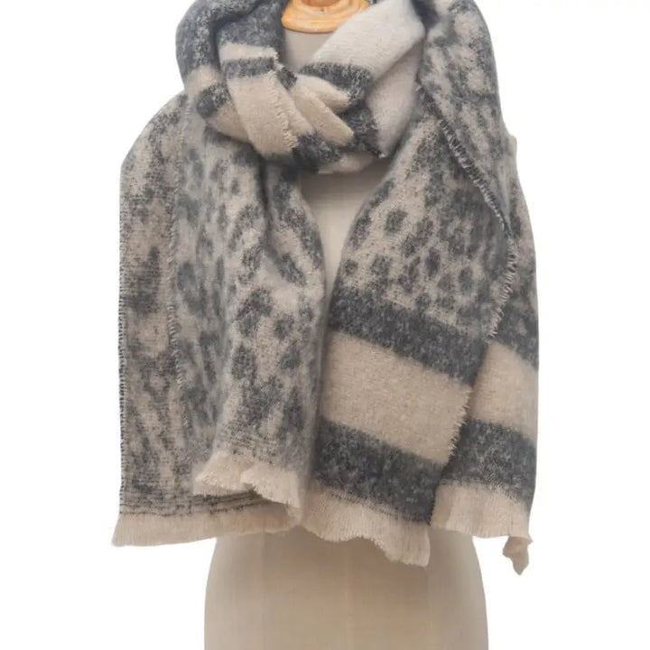 LEOPARD SCARF