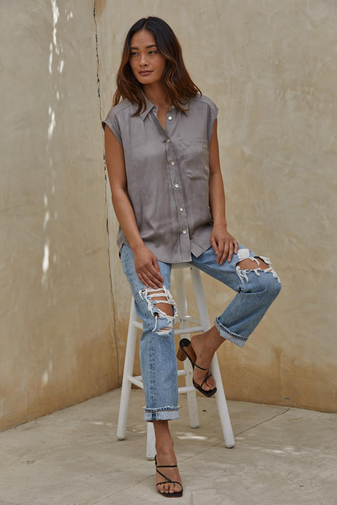 SKYLINE SATIN TOP