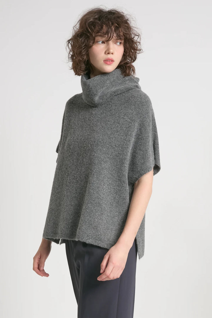 PONCHO VEST-CHARCOAL