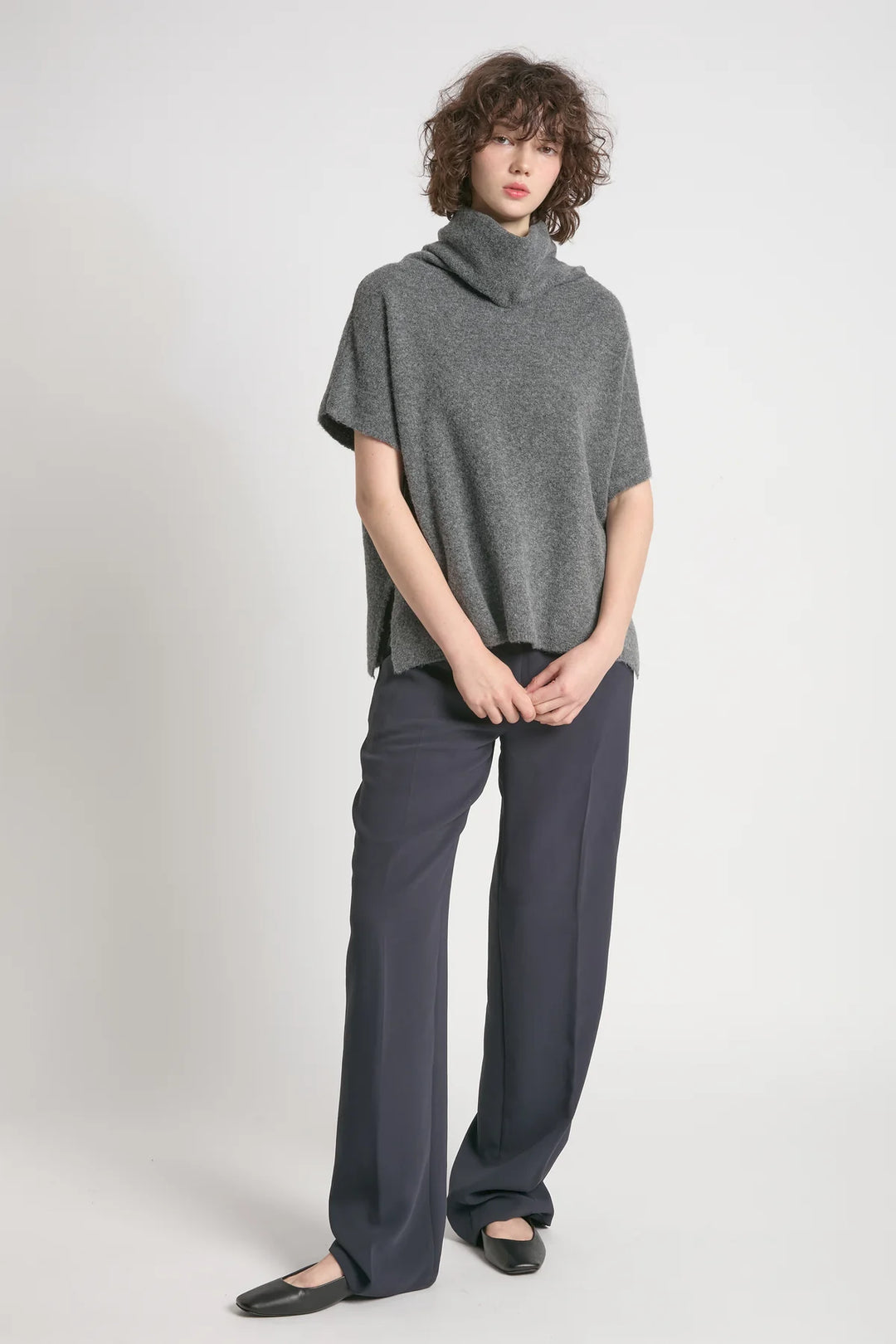 PONCHO VEST-CHARCOAL