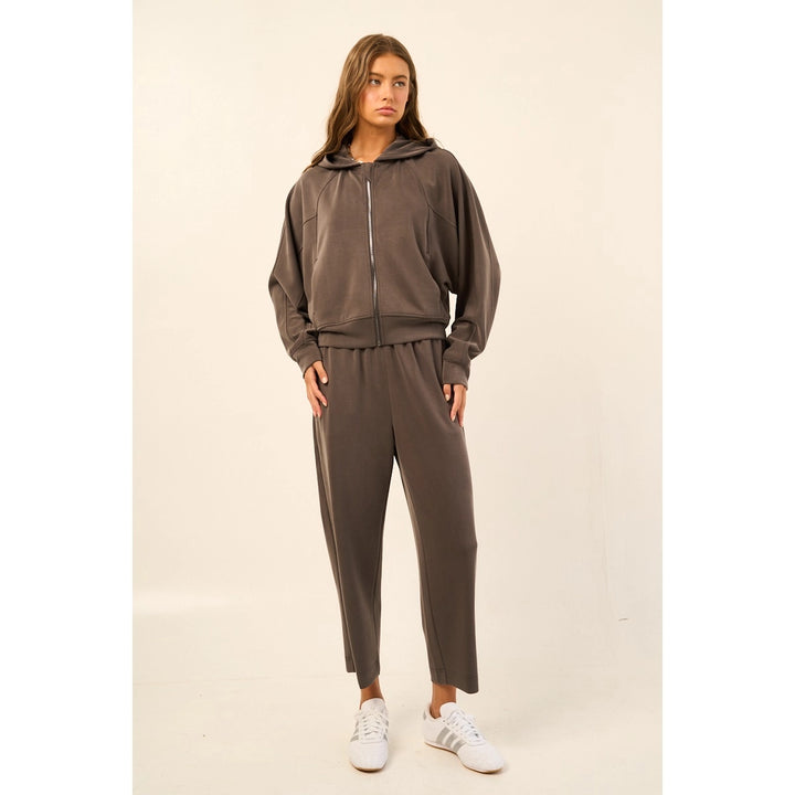SOFT TOUCH TAPERED PANT