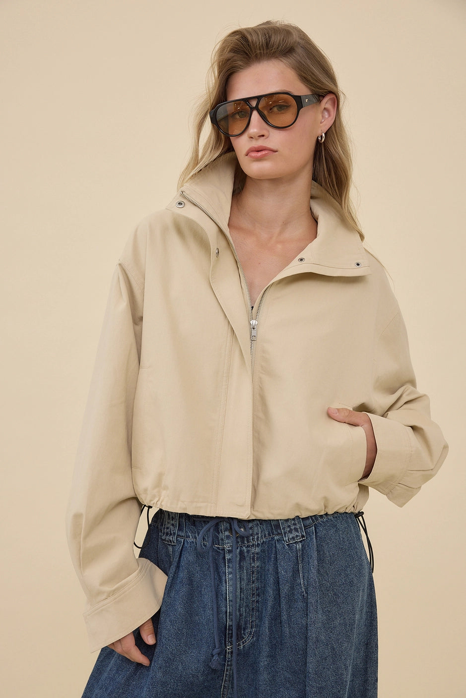 STAND COLLAR CROPPED JACKET