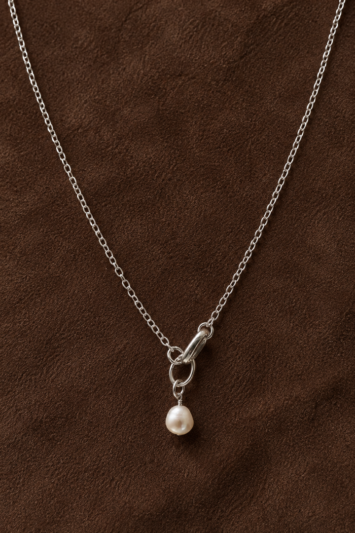 THE EVERLINK STERLING SILVER NECKLACE