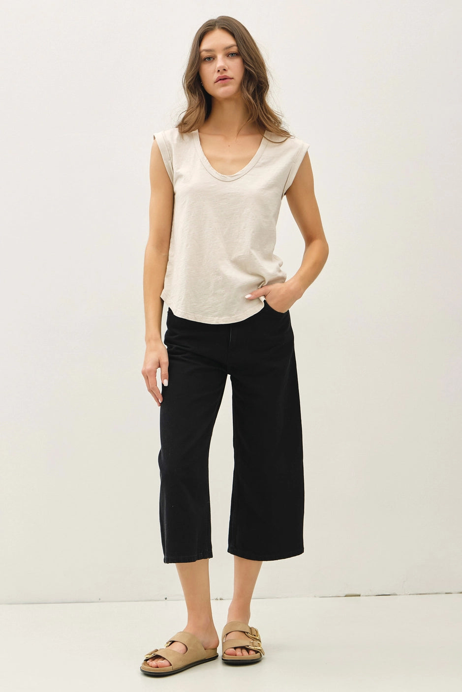 TALIA CAP SLEEVED TEE