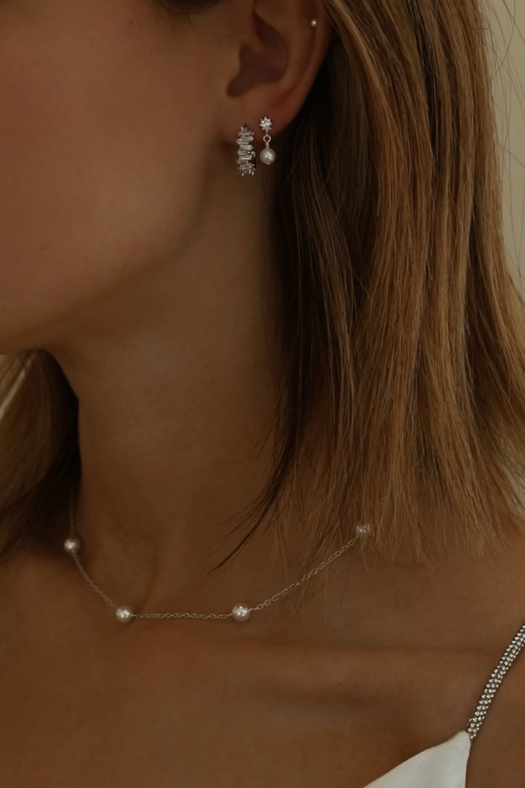 TAPERED BAGUETTE CZ HOOPS