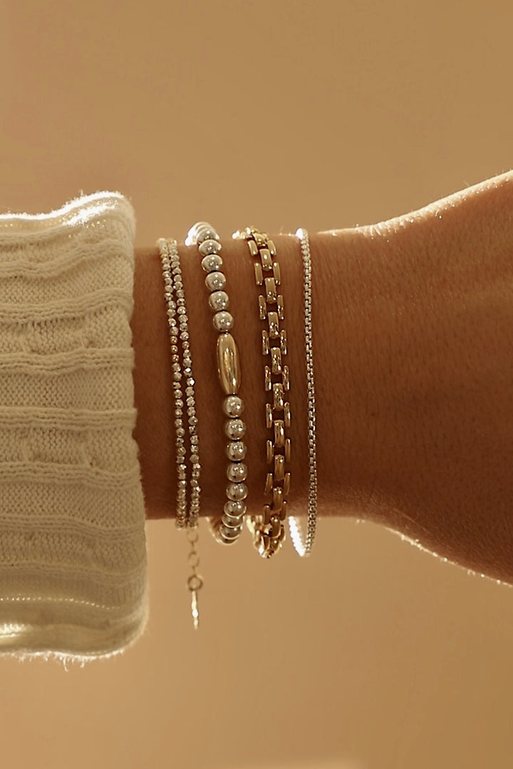 ROMAN BRACELET