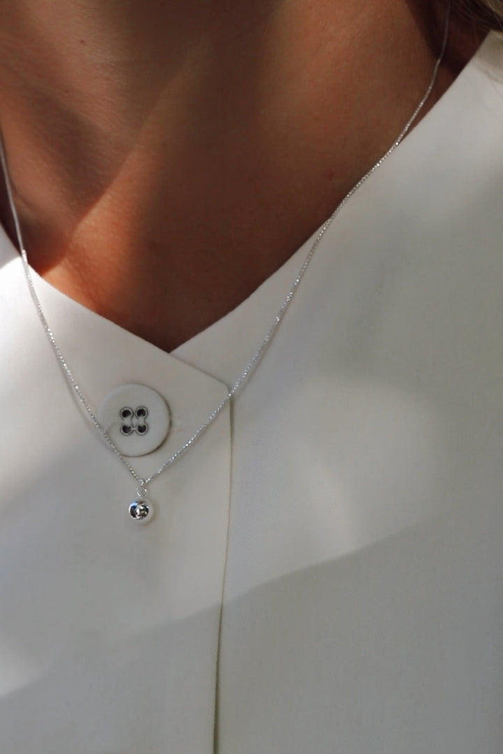 STERLING SILVER DOTTIE NECKLACE