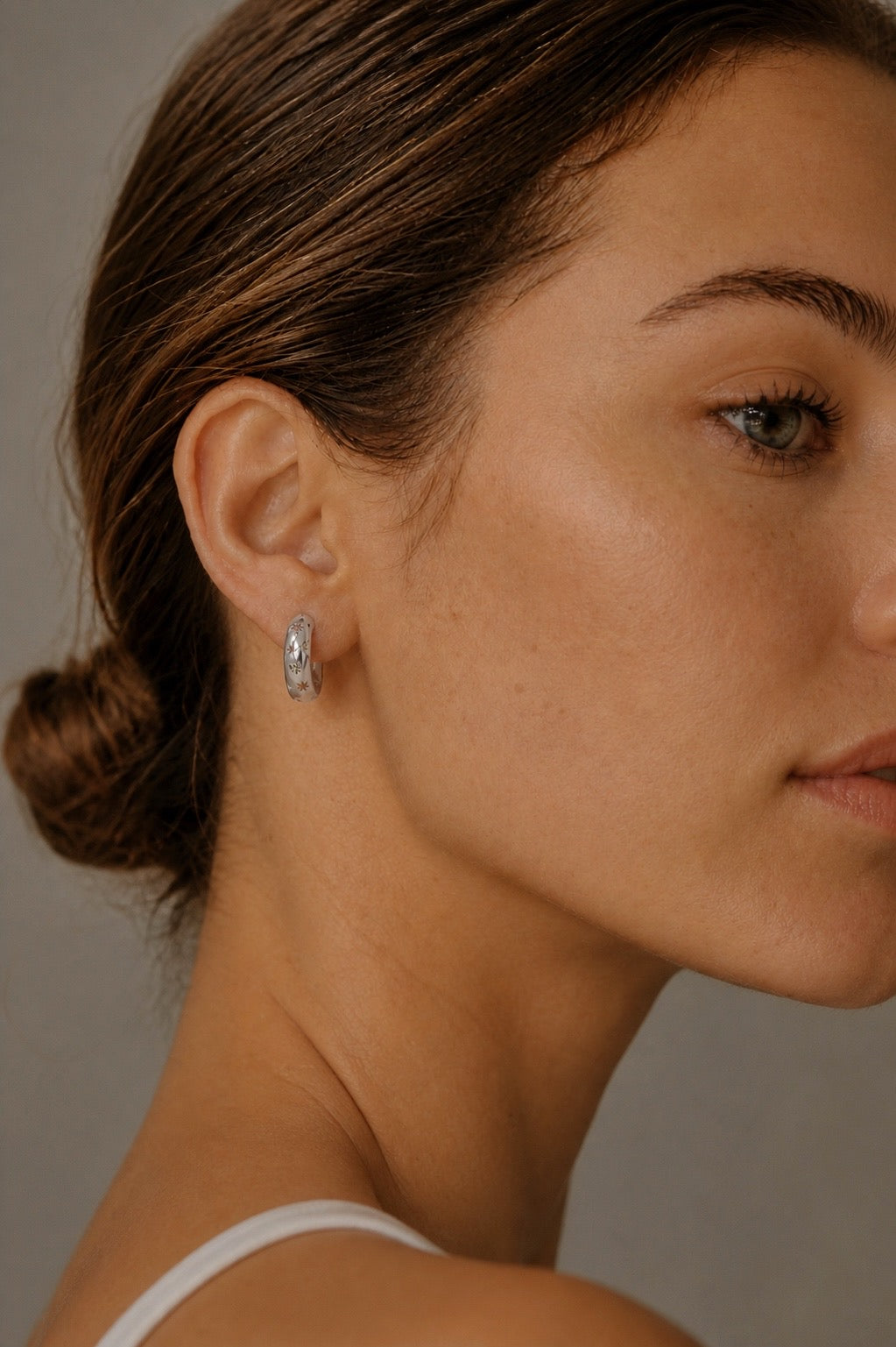 PENNY CZ STAR HOOP- SILVER