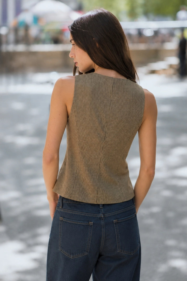 VIC VEST