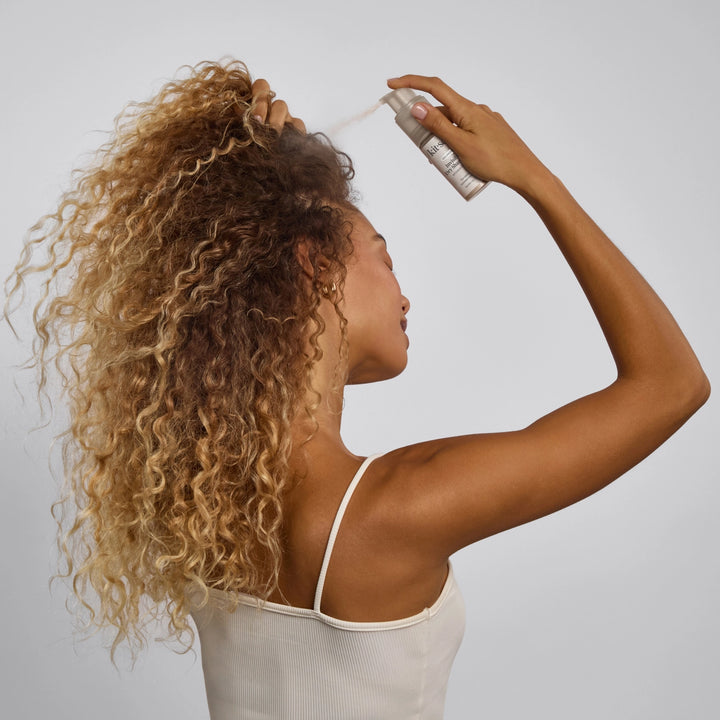 KITSCH VOLUMIZING DRY SHAMPOO POWDER