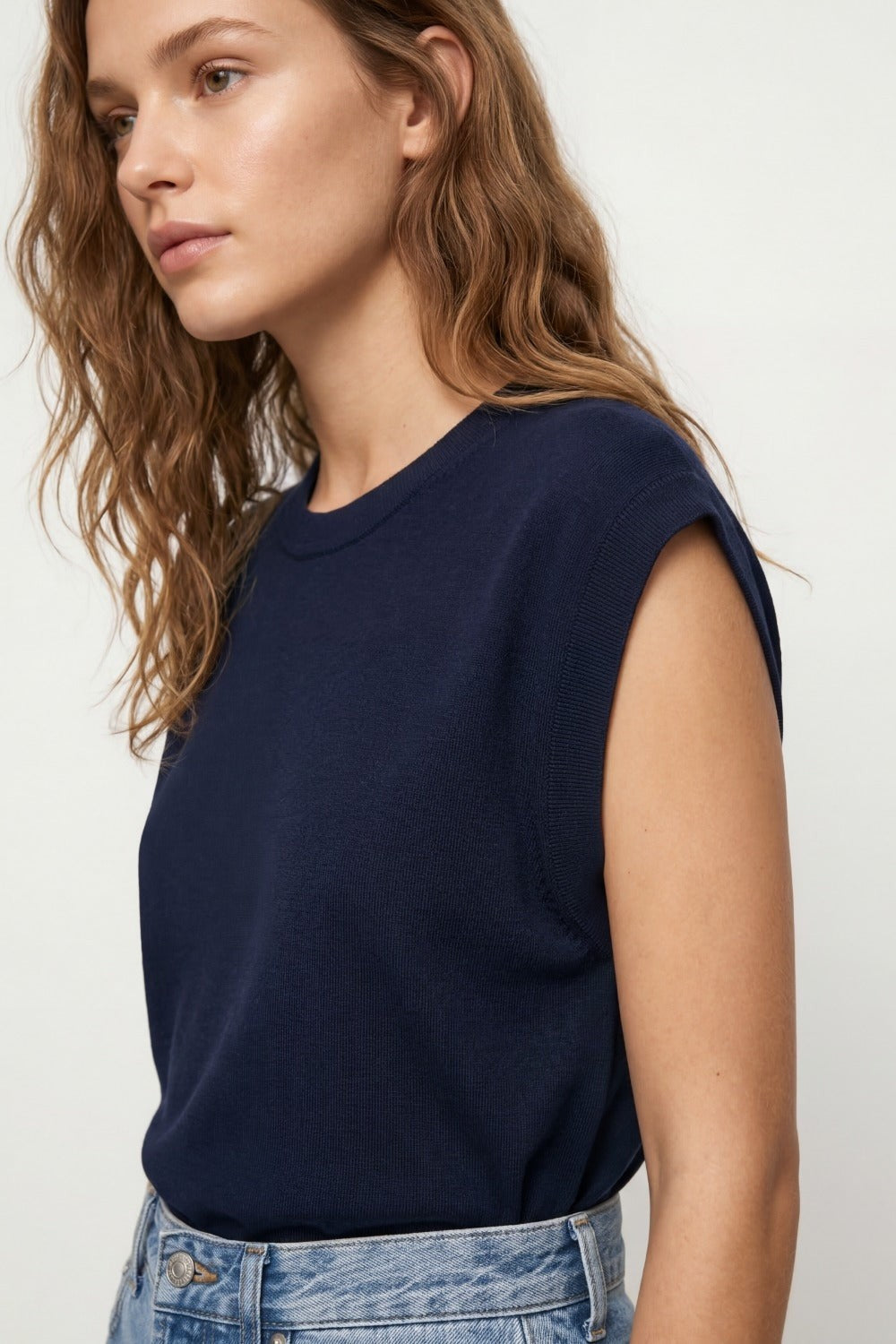 BANDED WAIST KNIT TOP