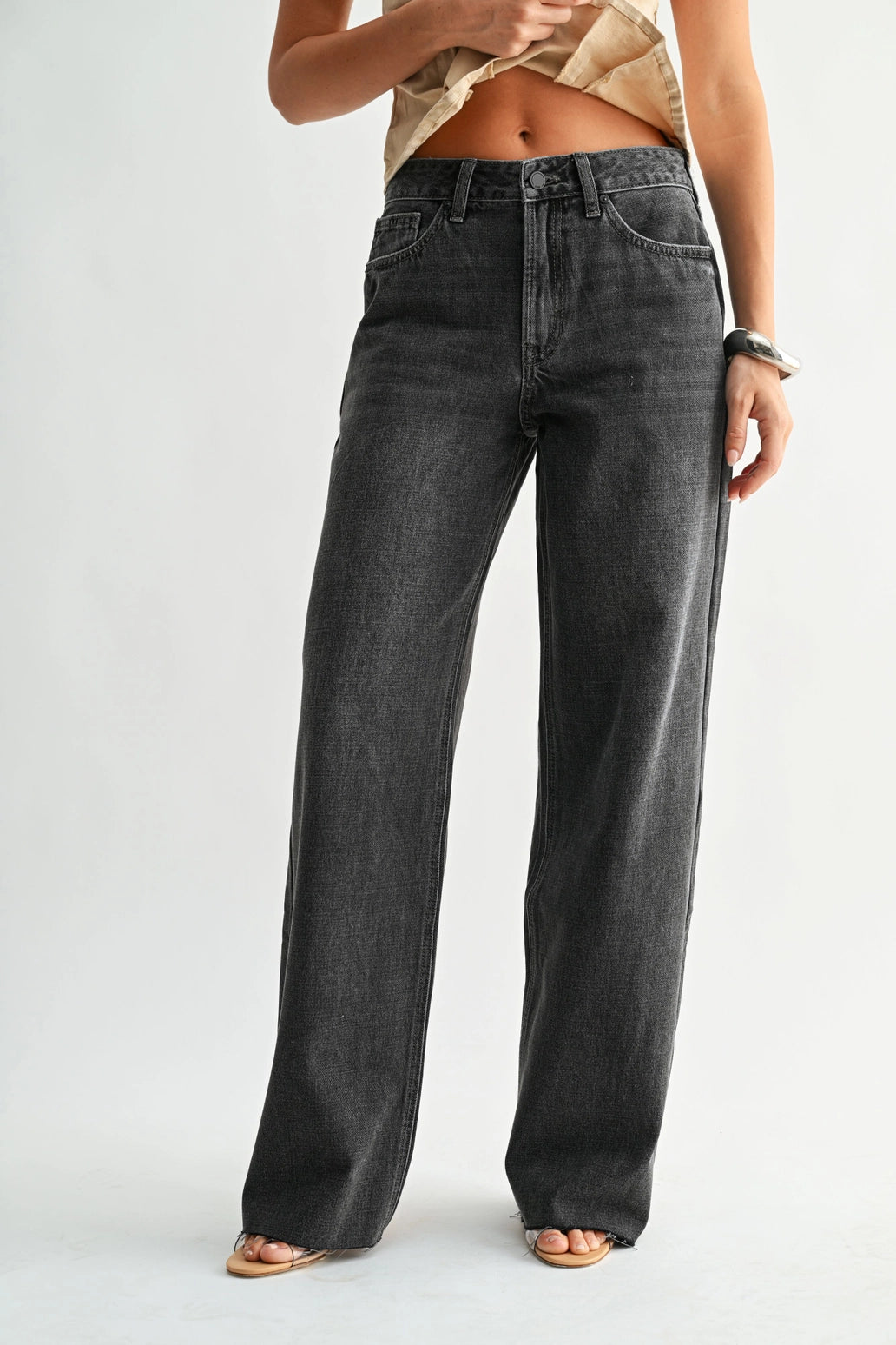 HIGH RISE WIDE LEG JEAN - WASHED GREY