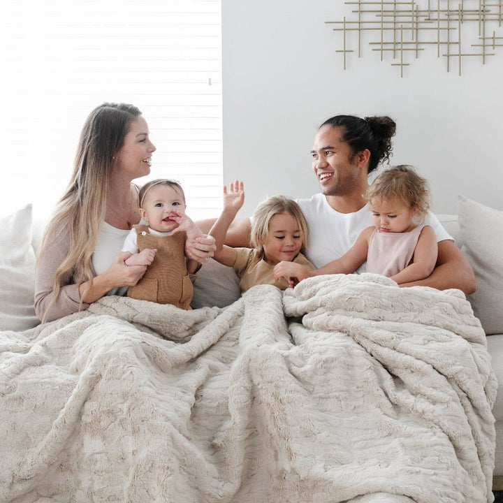 SARANONI PATTERNED XL THROW - BUFF