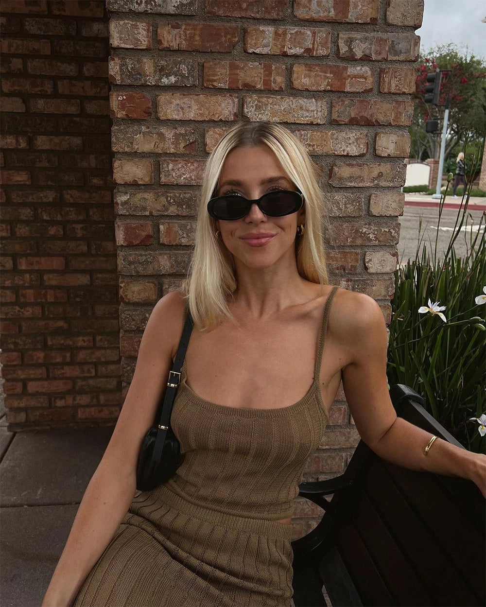 TAYA SUNGLASSES- BLACK