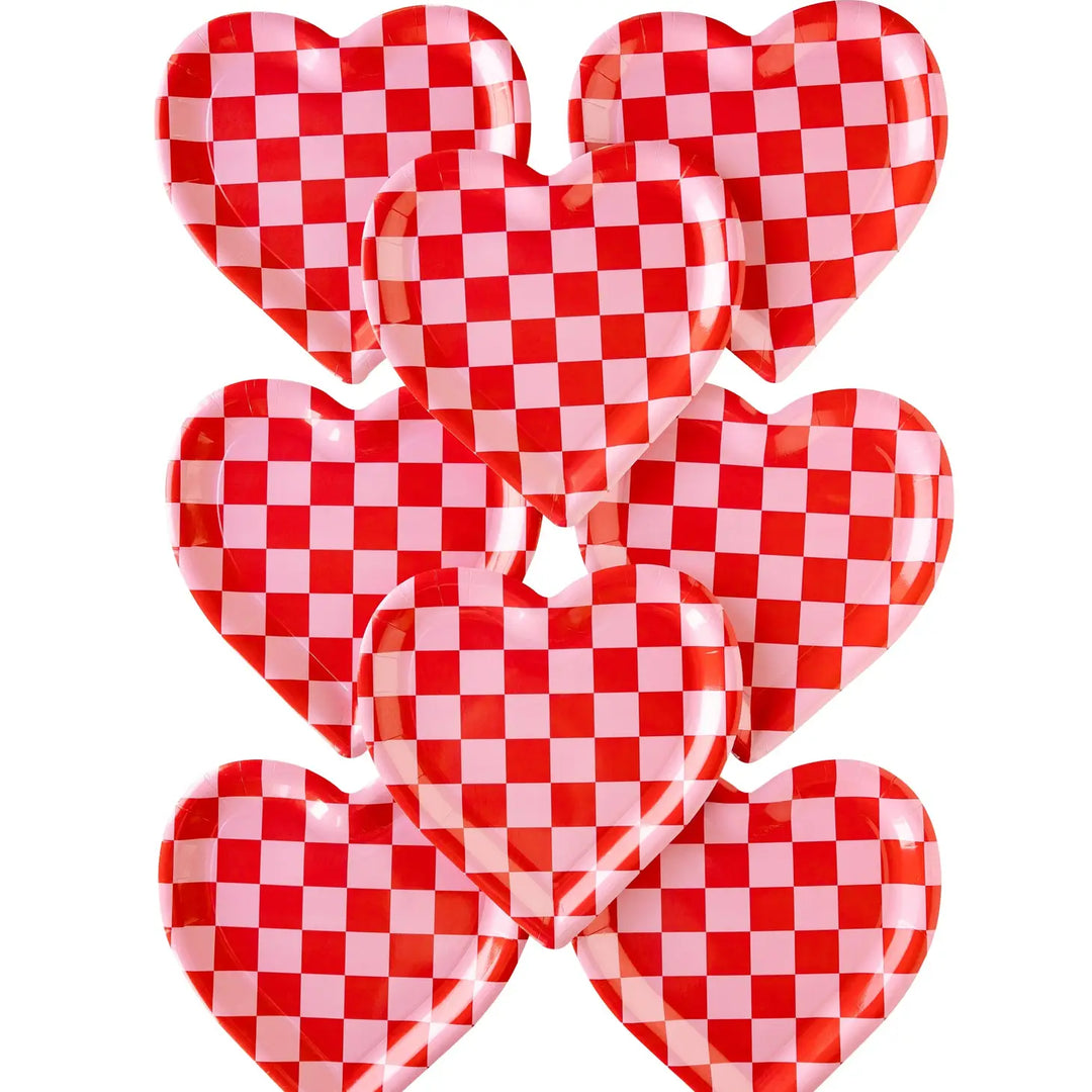 CHECKERED HEART SHAPED PAPER PLATE