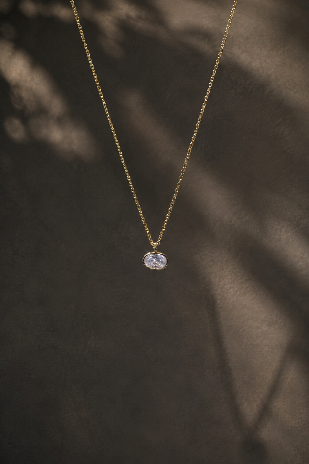 SHAY MICRO BEZEL NECKLACE- GOLD