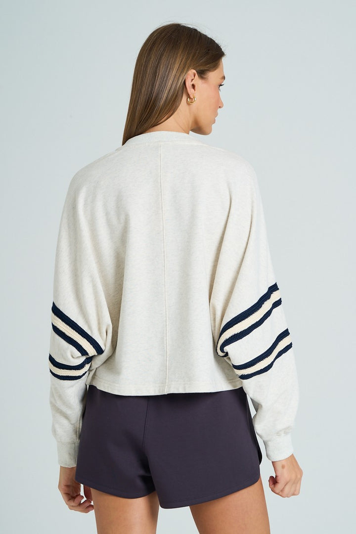 STRIPE SLEEVE SWEATSHIRT