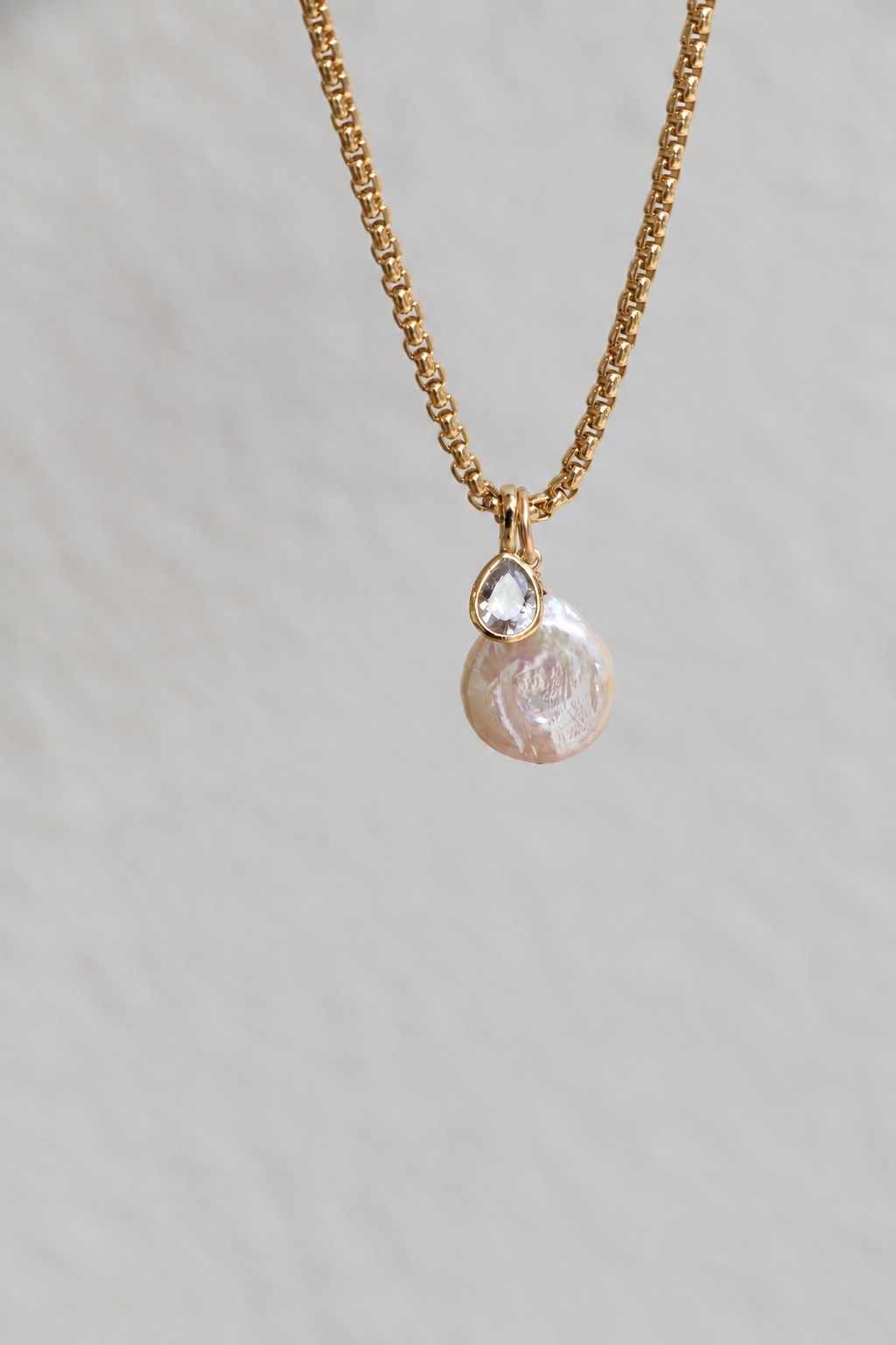 SOLANA FRESHWATER COIN PEARL CHARM