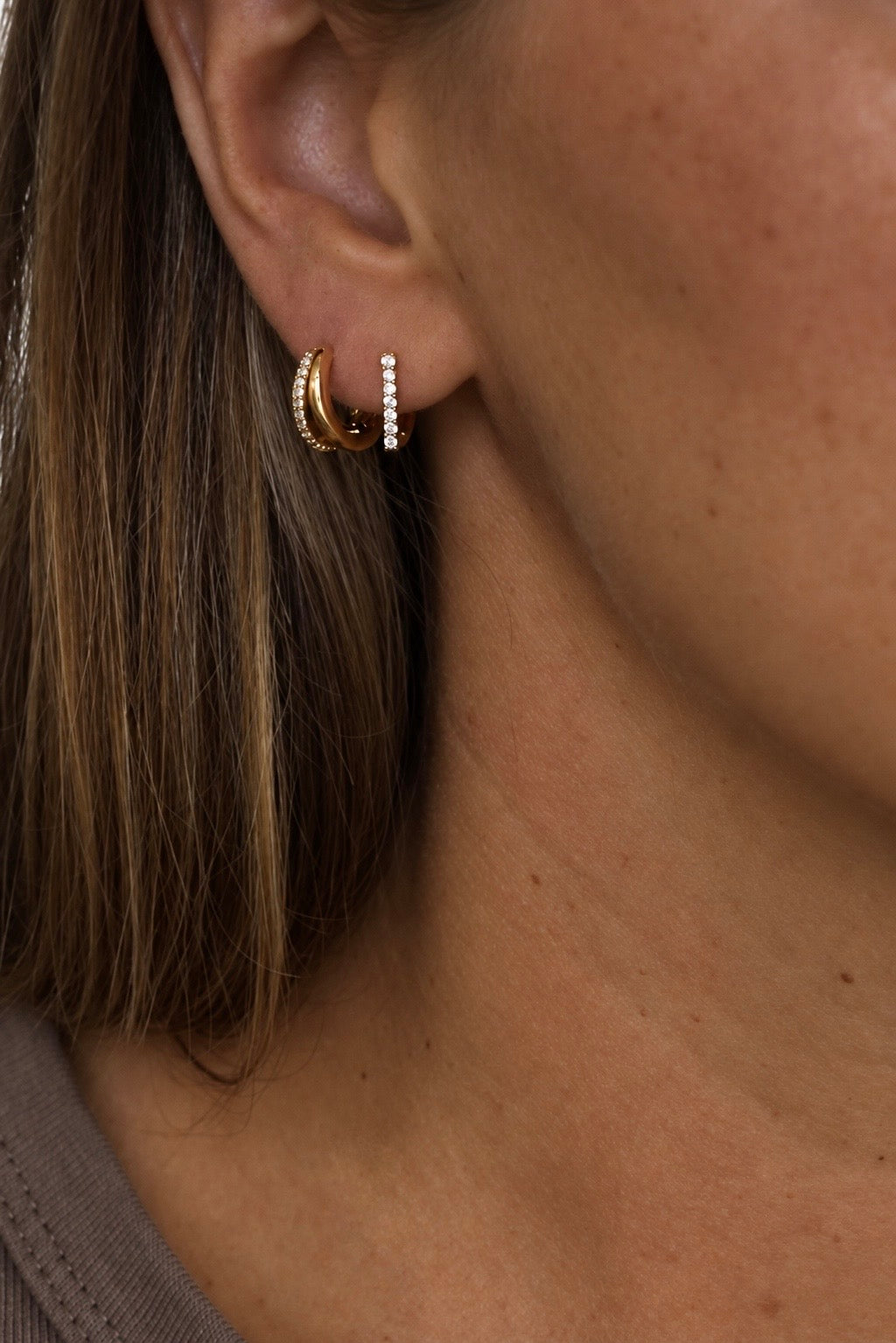 THE DELPHINE HOOPS