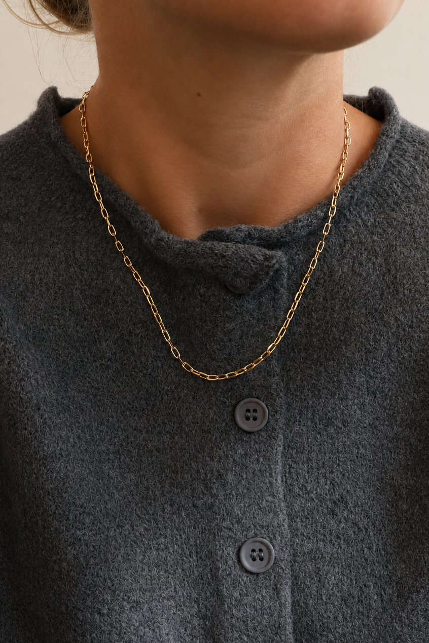 BARELY THERE PAPERCLIP CHAIN