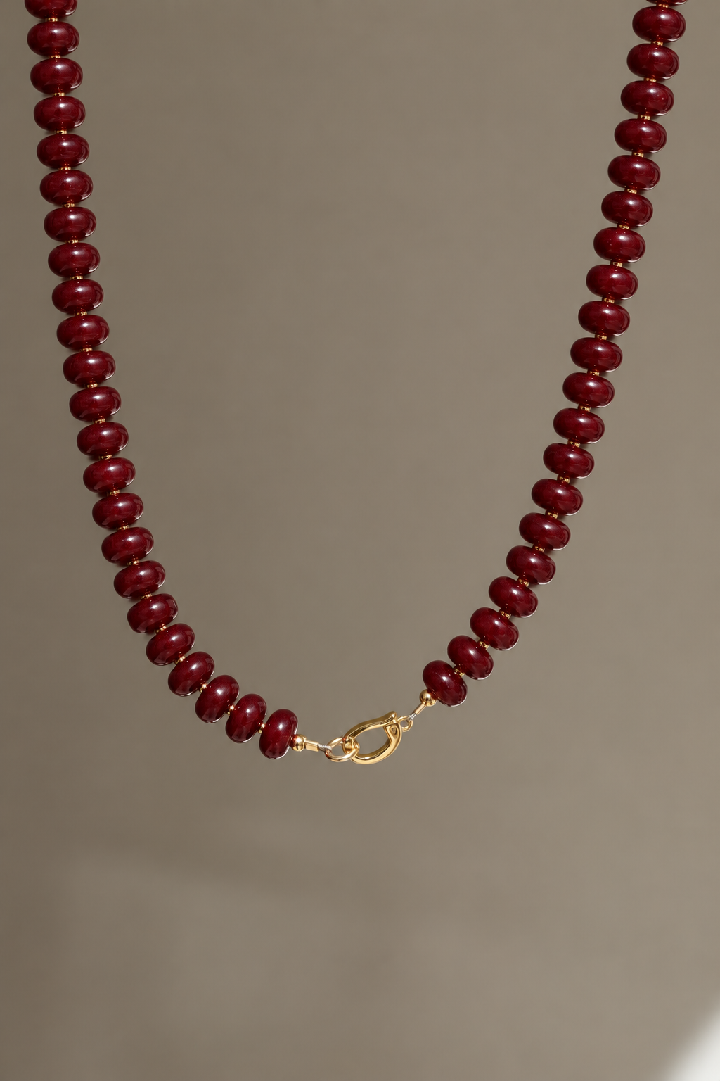 THE COLLECTOR NECKLACE- BURGUNDY