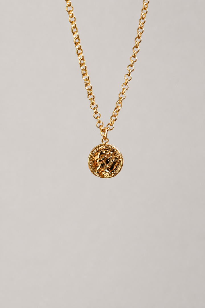 THE ELIZABETH COIN NECKLACE