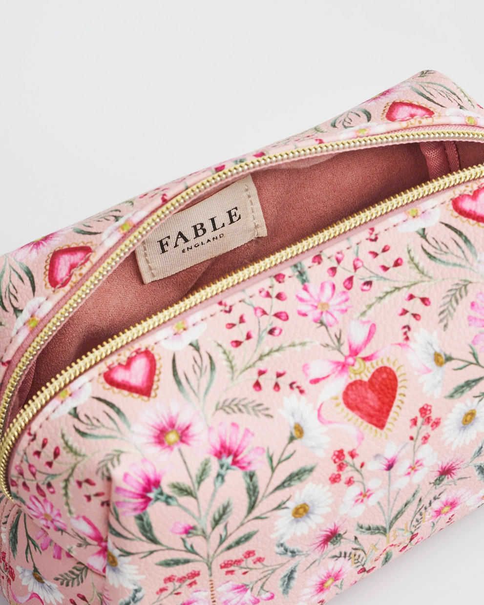 FLORAL HEART POUCH