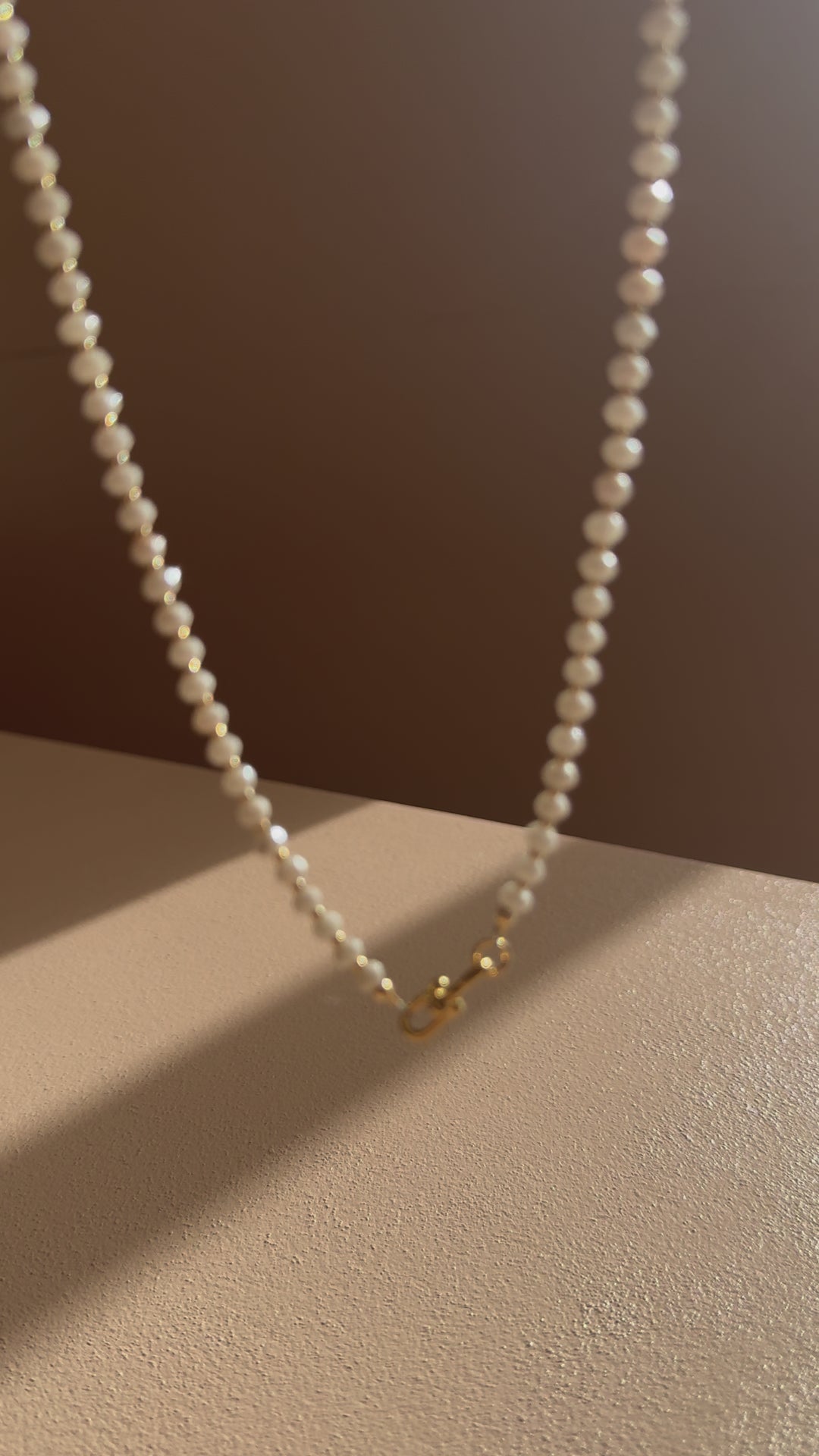 WHITE SILVERITE BEADED NECKLACE- SHIPS 8/22