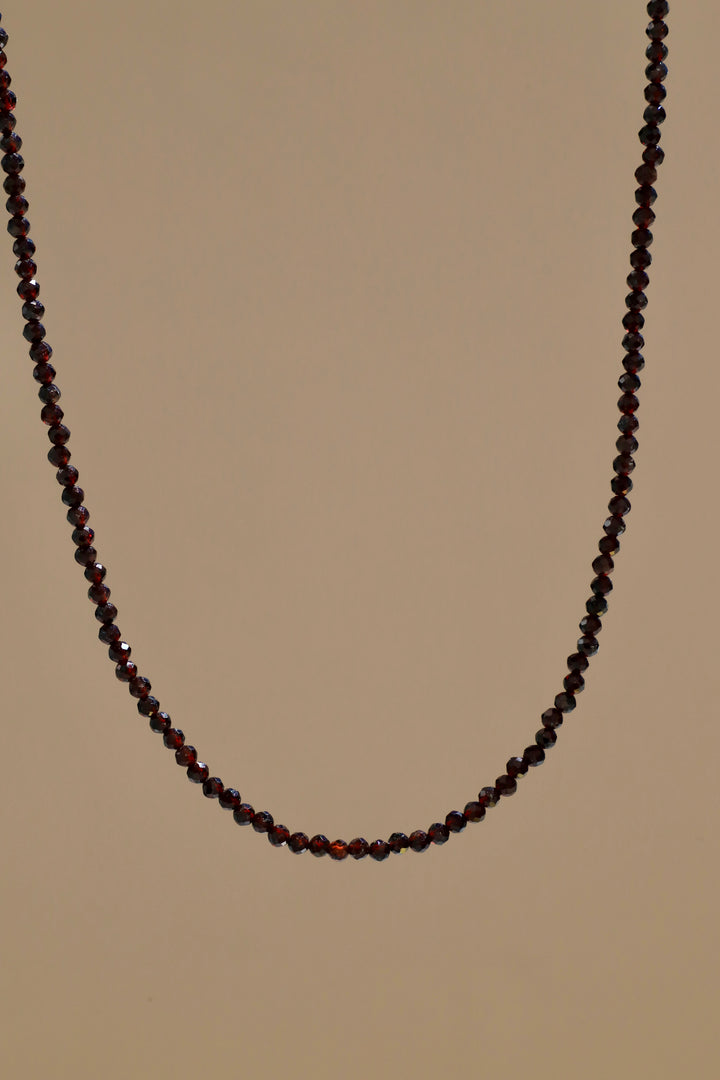 SEMI-PRECIOUS GARNET BEADED NECKLACE