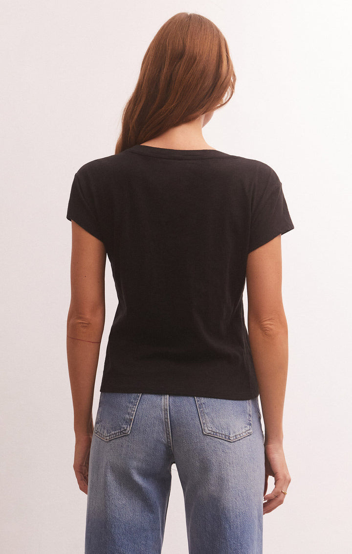 MODERN V-NECK TEE