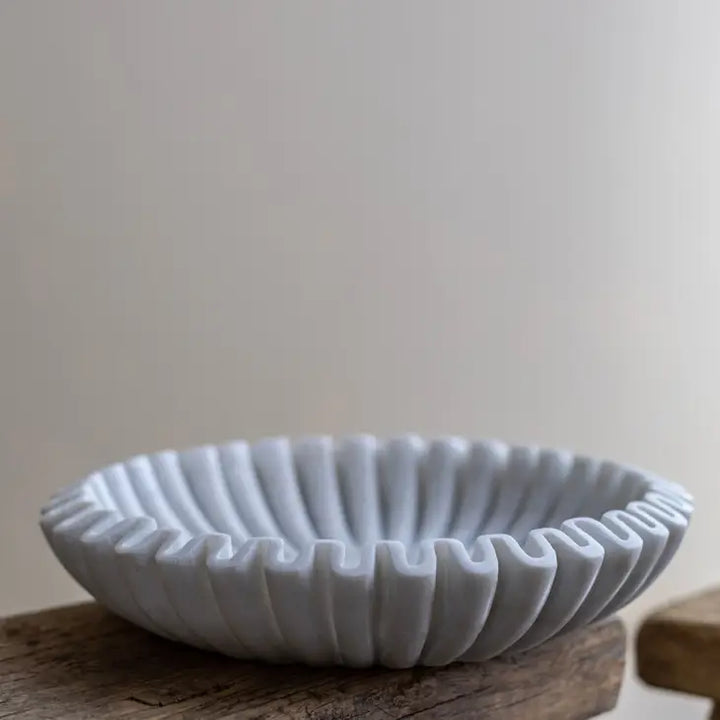 MARBLE FLUTED SCALLOPED BOWL - LARGE 12"x12"