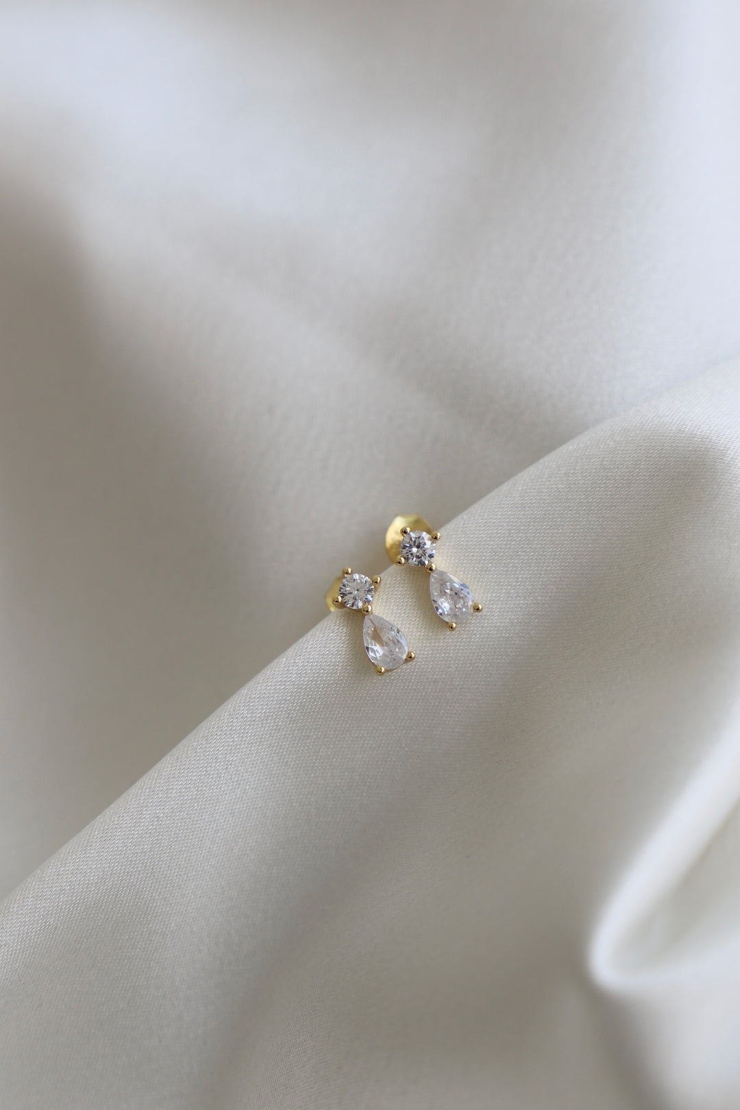CALLIE CZ DROP STUDS