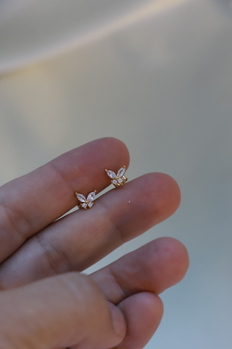 BRITNEY BUTTERFLY STUD