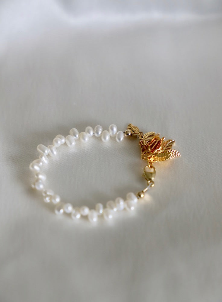 KESHI PEARL BABY BRACELET