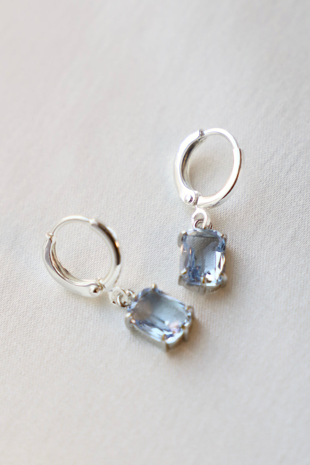 LIGHT SAPPHIRE BAGUETTE EARRINGS