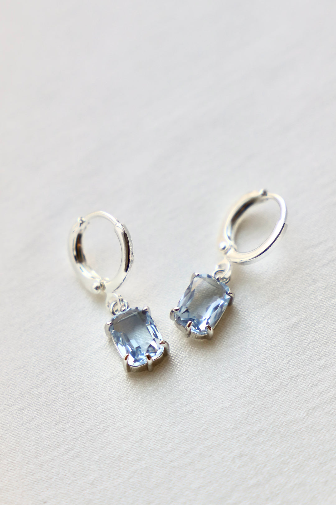 LIGHT SAPPHIRE BAGUETTE EARRINGS