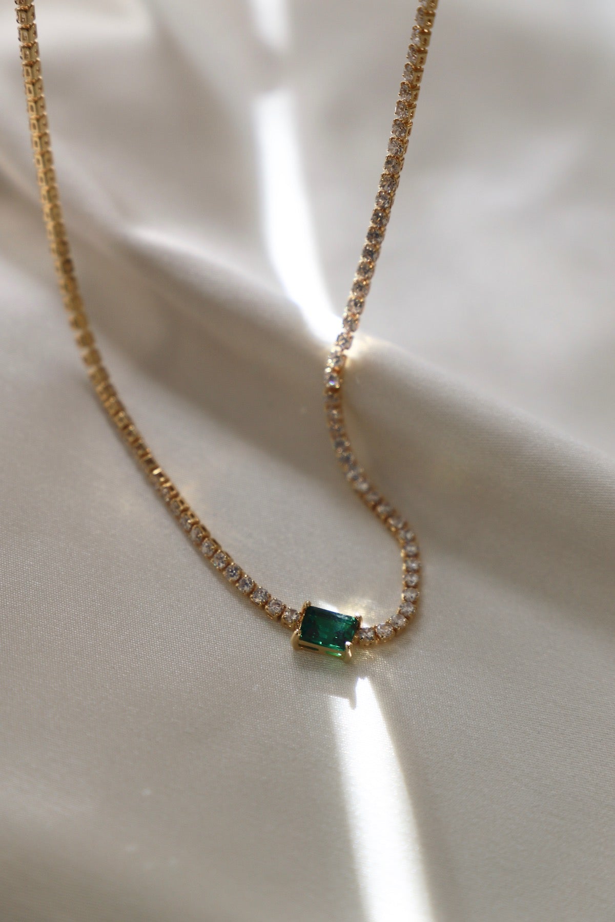 14K Yellow Gold Emerald Cut Solitaire Emerald Necklace – LTB JEWELRY