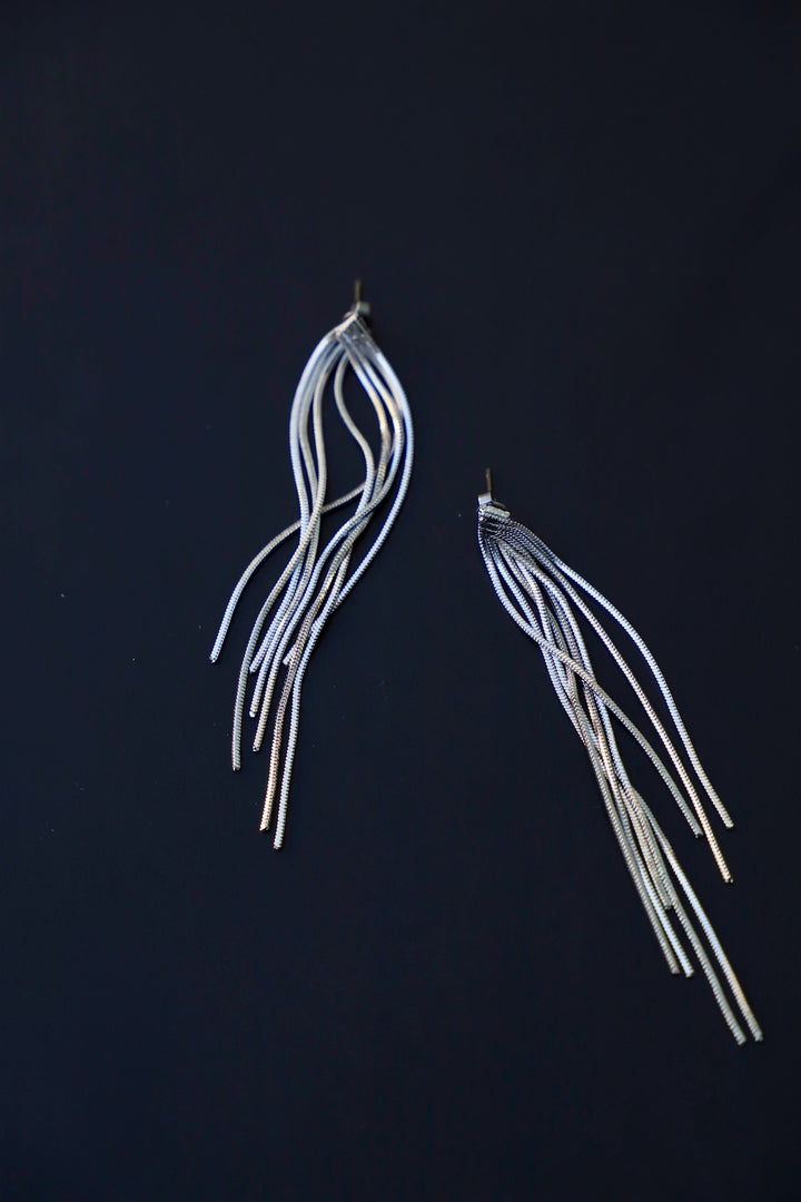 FRINGE TASSEL EARRINGS