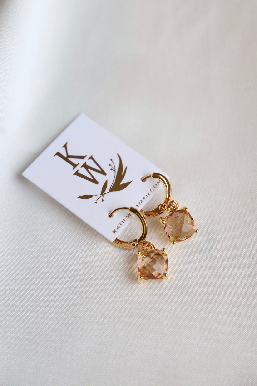 CHAMPAGNE SQUARE DROP EARRINGS