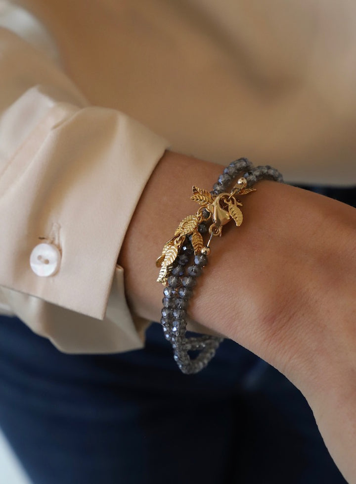 SMOKY DOUBLE WRAP AND LEAF BRACELET