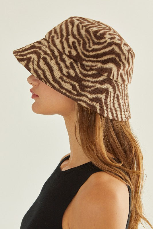 ZEBRA FELT BUCKET HAT